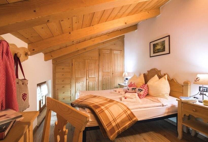 غرفة كلاسيكية ثلاثية, Chalet Alpenrose Bio Wellness Natur