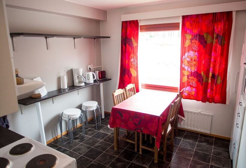 חדר סטנדרט לשלושה, Guesthouse Borealis