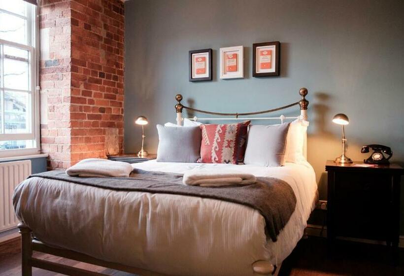 标准间, Head Of The River