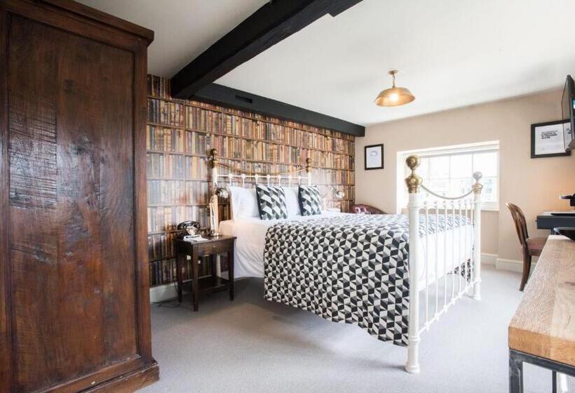 高级大房间, Head Of The River