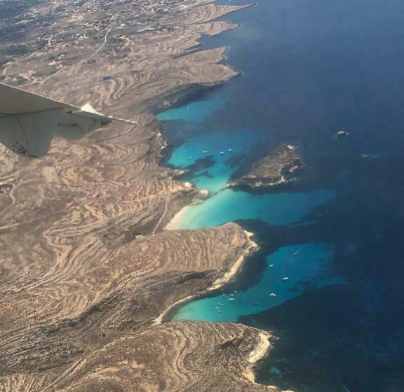 标准间, I Dammusi Del Blu Green