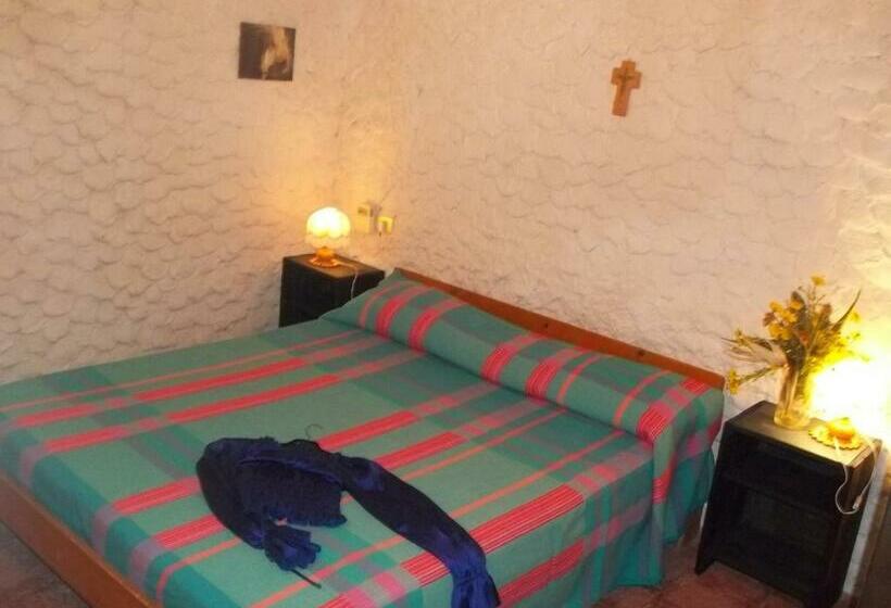 标准间, I Dammusi Del Blu Green