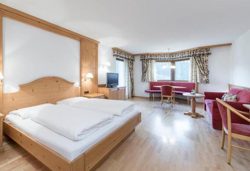 סוויטה עם נוף, Onach