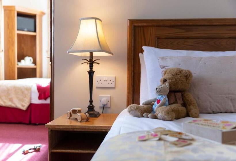 패밀리 룸, Scholars Townhouse