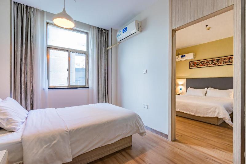 חדר משפחתי, Hanting  Hangzhou Xiaoshan People Square Metro Station