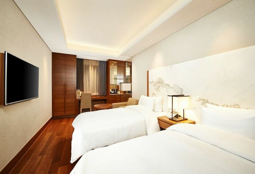 اتاق سوپریور, Arban