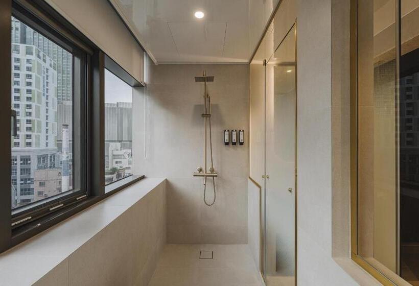 اتاق لوکس, Arban