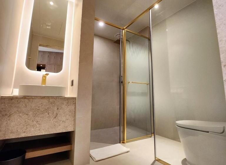 اتاق لوکس, Arban