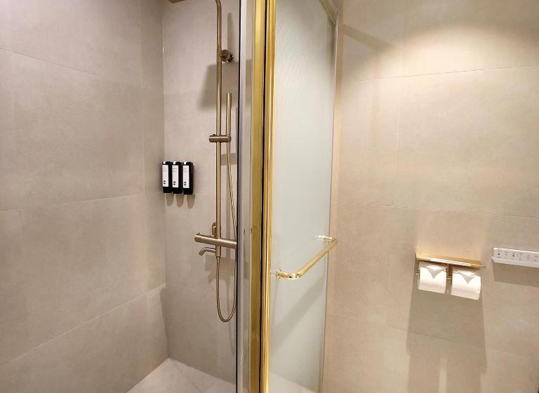 اتاق لوکس, Arban