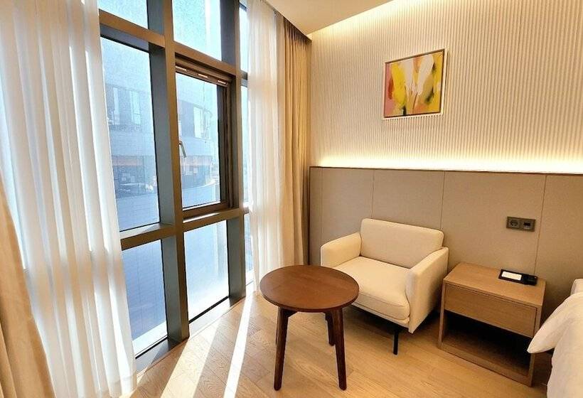 اتاق لوکس, Arban