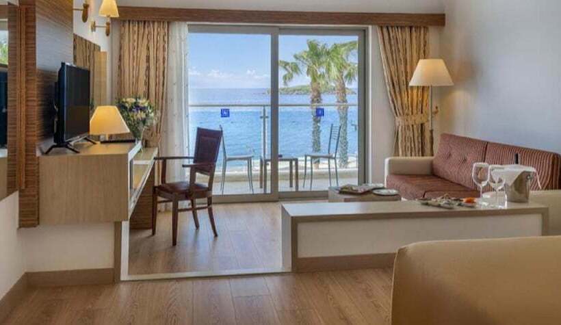 수피리어 룸, Azure By Yelken