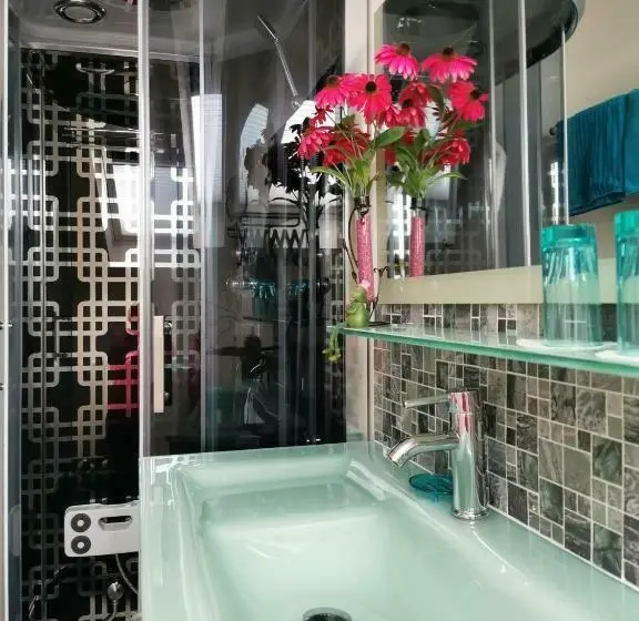 スタンダードルーム, B&b De Watering