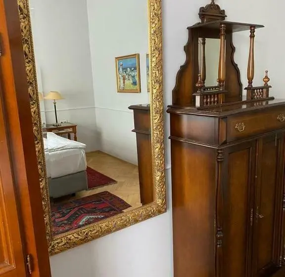 اتاق استاندارد, Boutique Hotel Nossek