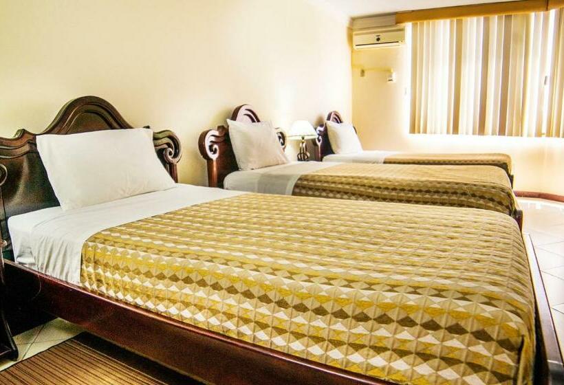 Standaard Driepersoonskamer, El Auca