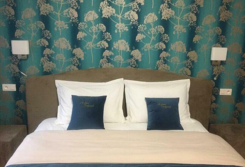 舒适型房间, Ferme Delgueule