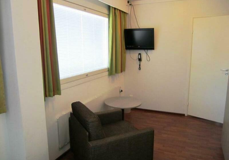 غرفة قياسية, Nuuksio   Conferences And Events