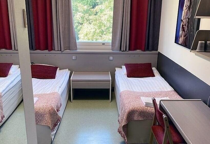 غرفة قياسية, Nuuksio   Conferences And Events