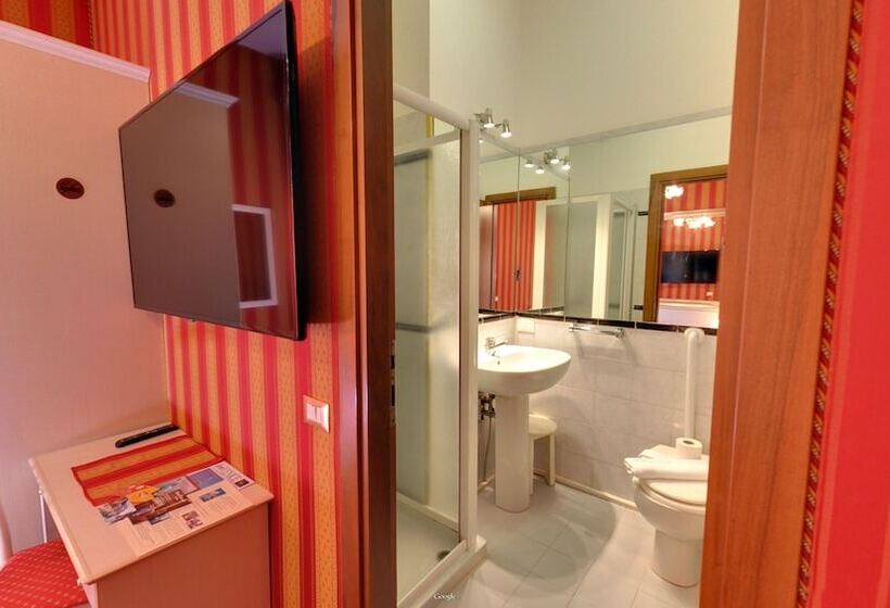 Superior Triple Room, Messner Palace