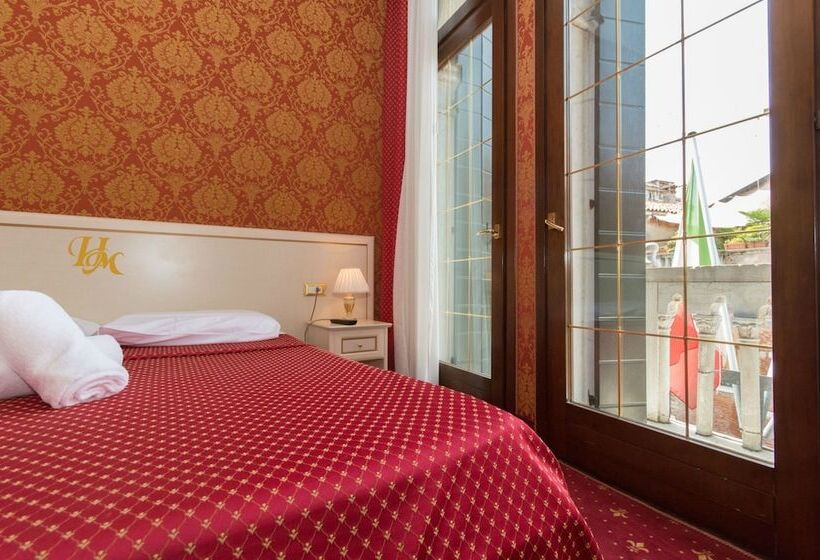 Junior Suite with Views, Messner Palace