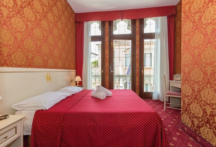 Junior Suite with Views, Messner Palace