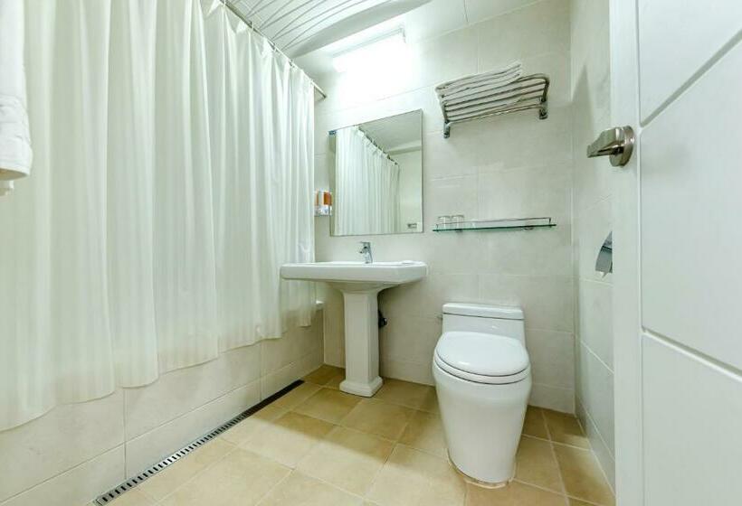 标准间, Samhaein Tourist