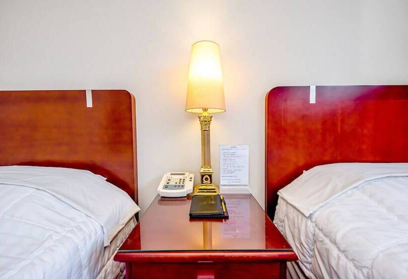 标准间, Samhaein Tourist