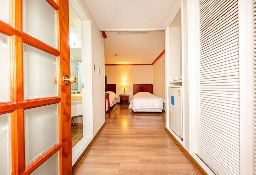 家庭套房, Samhaein Tourist