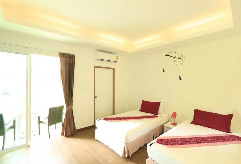 スーペリアールーム, White Cat