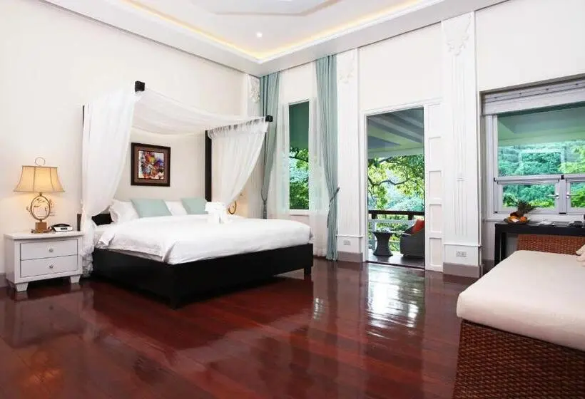 Villa 1 Makuuhuone, Matinloc Island Resort