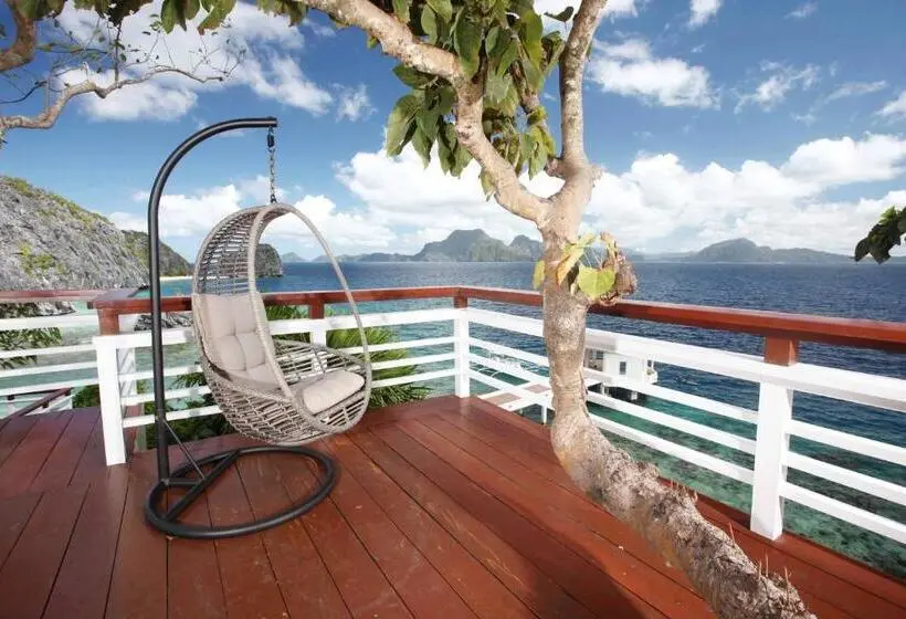 Villa 1 Makuuhuone, Matinloc Island Resort
