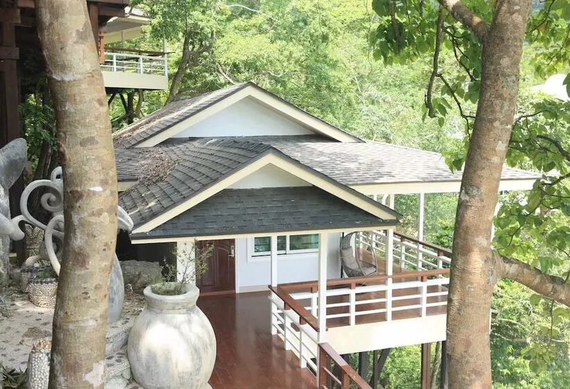 Villa 1 Makuuhuone, Matinloc Island Resort