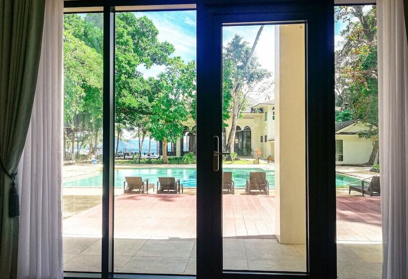 سوییت با چشمانداز جانبی دریا, Matinloc Island Resort