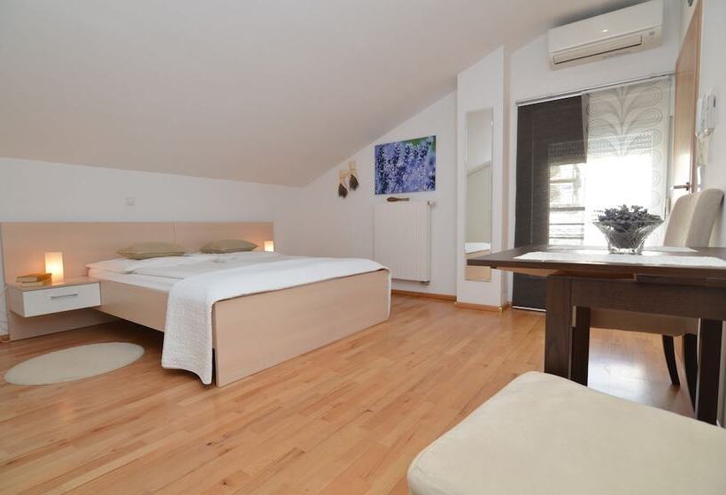 Номер Комфорт, Villa Diana Zadar