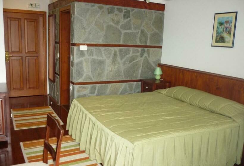 اتاق استاندارد با بالکن, Popova Kula Hotel & Winery