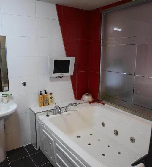 اتاق لوکس, V Motel Songdo