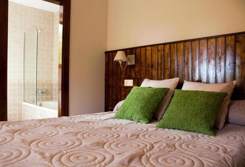 דירת חדר, Y Apartamentos El Camín