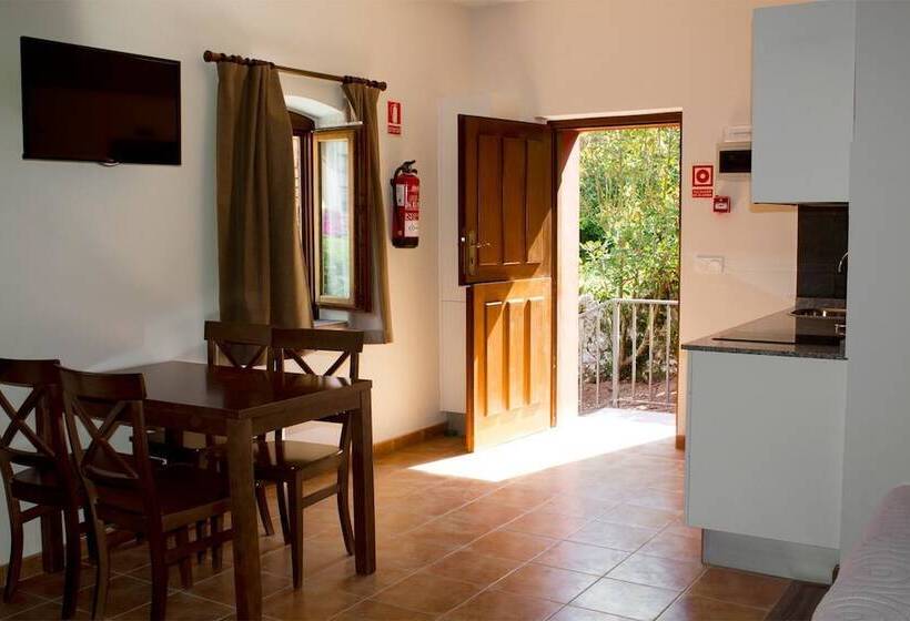 침실 1개 아파트, Y Apartamentos El Camín