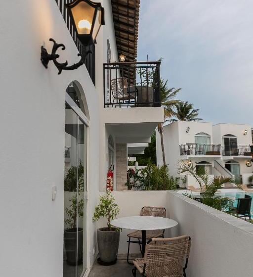 Трехместный Номер Стандарт Вид на Сад, Mero Hotel Boutique