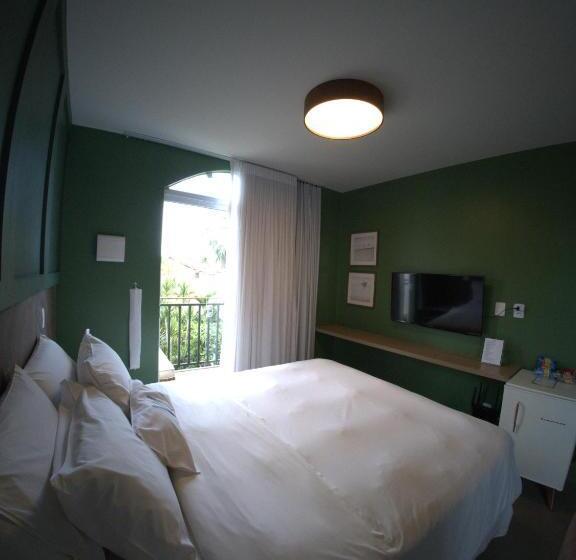 Номер Стандарт с Балконом, Mero Hotel Boutique