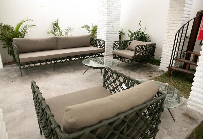 Бунгало Стандарт, Mero Hotel Boutique