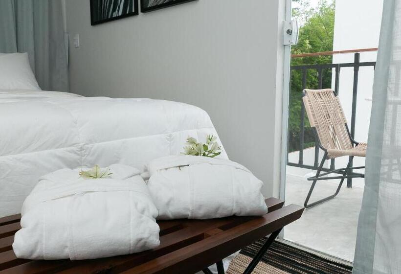 Бунгало Стандарт, Mero Hotel Boutique