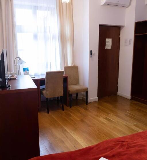 豪华房间, Gołębia 8 Residence