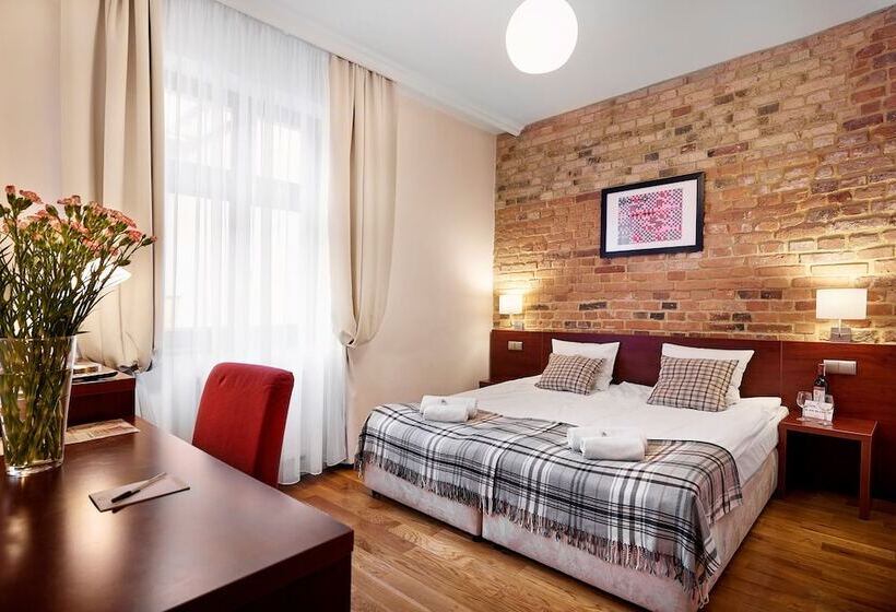 标准间, Gołębia 8 Residence