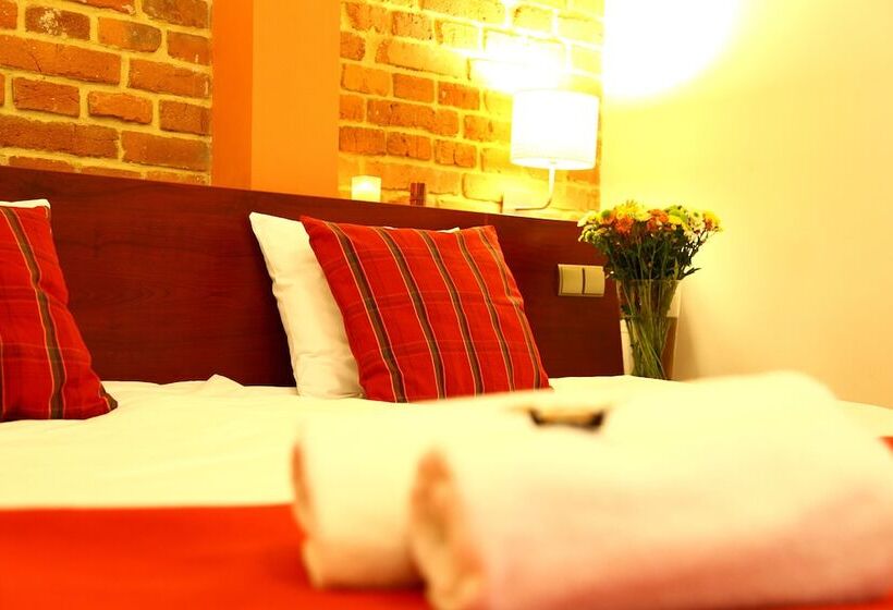 标准间, Gołębia 8 Residence