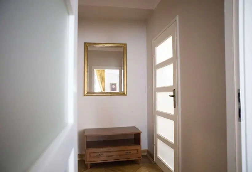 آپارتمان 2 خوابه, Gołębia 8 Residence