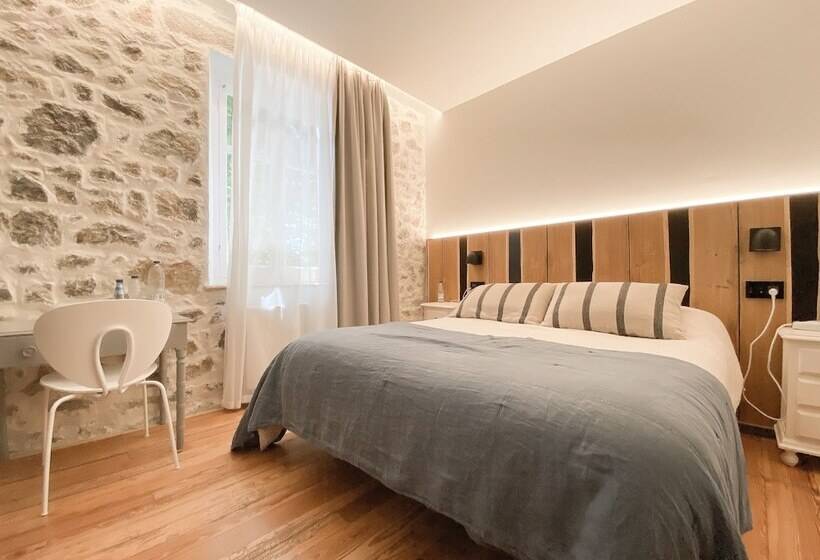 Номер Deluxe, Arimune