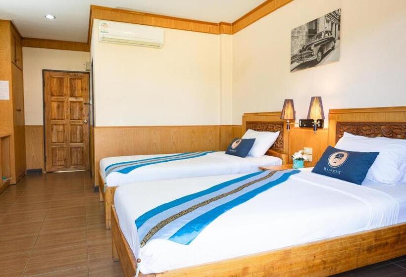 수피리어 룸, Roomquest Golden Triangle Premium Collection