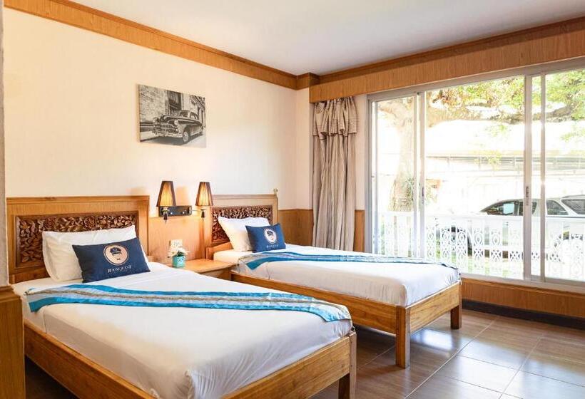 수피리어 룸, Roomquest Golden Triangle Premium Collection