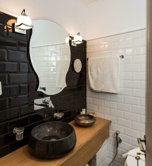 标准间, Elia Portou Due