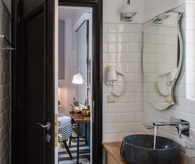 标准间, Elia Portou Due